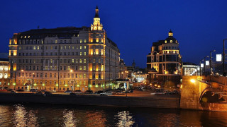 City bridge building night lights - a bridge and a building free wallpaper