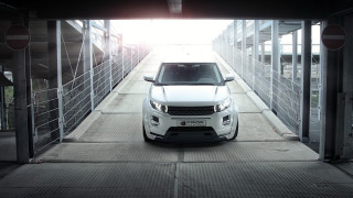White car parking garage ramp - a ramp free wallpaper