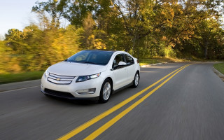 White car road trees grass - tree and grass free wallpaper