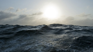 Sunshine ocean waves smallwave boat - ocean free wallpaper