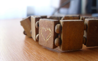 Wooden block heart table background - a table top free wallpaper