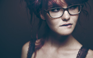 Christabel dennison messy hair glasses - messy free wallpaper