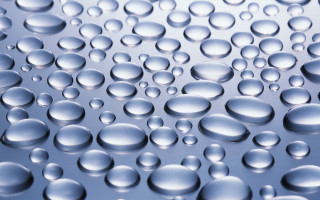 Water droplets blue blurry bubble - a surface of water free wallpaper