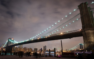 Night lit bridge cityscape reflection - christo free wallpaper