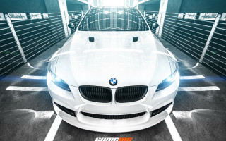 White car bright light hood - a parking lot free wallpaper