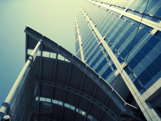 Tall building sky streetlight trafficlight - constructivism free wallpaper