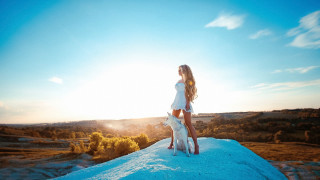 Woman dog snow hill outdoor - cinematic photography free wallpaper