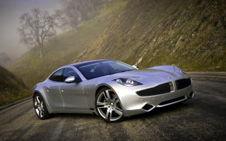 Silver sports car mountain fog - constant permeke free wallpaper