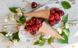 Cherries icecream flowers leaves stilllife - betty merken free wallpaper