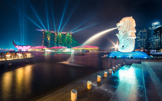 Mermaid cityscape night fountain holography - a city skyline free wallpaper