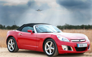 Red sports car field plane - dahlov ipcar free wallpaper