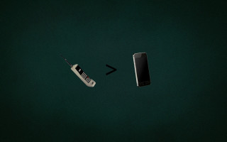 Flying phone broken foreground background - a diagram free wallpaper