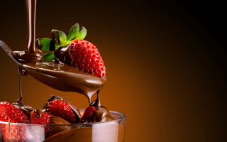 Chocolate strawberries pudding 3d food - a spoon free wallpaper