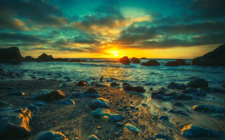 Sunset rocky beach water foreground 2 - sunset free wallpaper