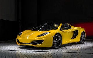Yellow sports car red light 2 - a yellow sports car free wallpaper