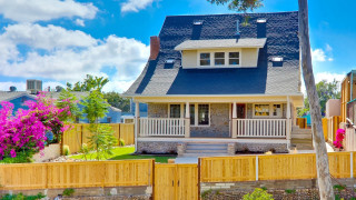Blue roof house wooden fence - rendered free wallpaper