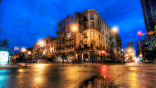 Cityscape night traffic lights bridge - a blue sky in the background free wallpaper for desktop