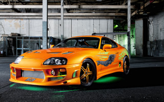 Orange sports car green light - rich free wallpaper