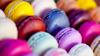 Colorful macaroons blurry bokeh pastel - a box free wallpaper