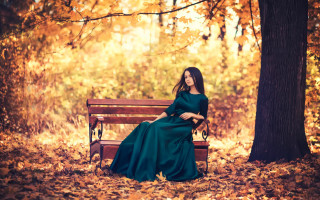 Woman green dress park autumn - elina karimova free wallpaper