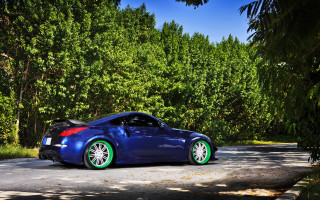 Blue sports car green rims - rim free wallpaper