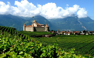 Castle greenfield mountains clouds mattepainting - a green field free wallpaper