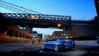Blue car street bridge night - a blue car free wallpaper