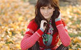 Woman leaves field autumn kimono - claire falkenstein free wallpaper for desktop