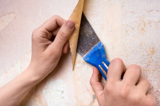 Person blue brush cut paper - a piece of paper free wallpaper