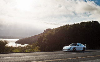 White car forest lake sunbeam - a sunbeam in the background free wallpaper