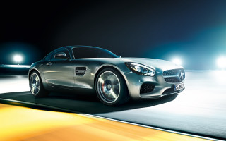 Silver car night moon lights - a silver car free wallpaper