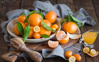 Orange bowl juice table stilllife - orange juice free wallpaper