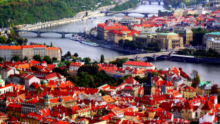 City bridge river architecture skyline - a bridge in the middle free wallpaper