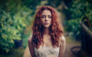 Red hair garden portrait bokeh - anka zhuravleva free wallpaper