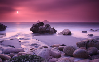 Sunset moon rocky beach clouds - rich moody colour free wallpaper
