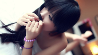 Woman reflection bracelet beauty chen - long dark hair free wallpaper