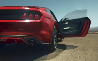 Red car door open road - its door free wallpaper