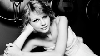 Woman white dress leaning blackwhite - caroline lucy scott free wallpaper
