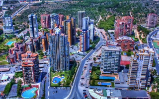 Cityscape pool tower brick ferris - aerial free wallpaper