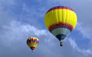 Two hot air balloons blue 2 - hot free wallpaper