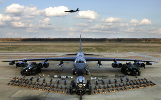 Jetliner runway bombs military mountain - epic proportion free wallpaper