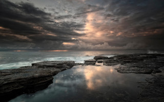 Australian tonalism matte painting cloudy - a body of water below free wallpaper