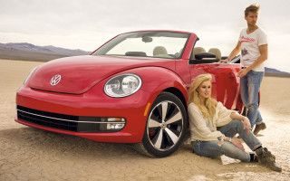 Woman red car beach sitting - anna and elena balbusso free wallpaper