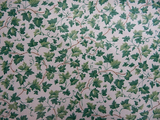 Green leaves vines clock wallpaper - side and a clock free wallpaper