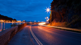 Night street mountain water city - a body of water free wallpaper for desktop