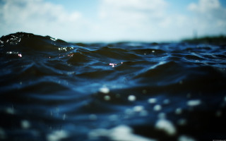 Ocean blurry sky clouds water - the surface free wallpaper