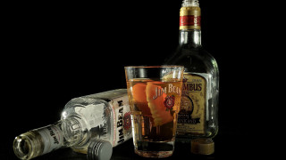 Alcohol bottle glass still life - product photography free wallpaper