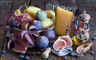 Fruit cheese wine stilllife vanitas - a bottle of wine and a glass of wine free wallpaper