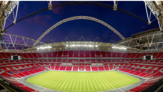 Stadium green field red seats 2 - isometric free wallpaper