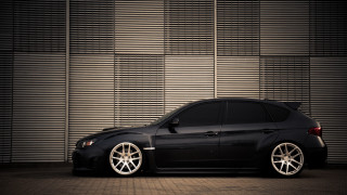 Black car wall shutters white - a black car free wallpaper